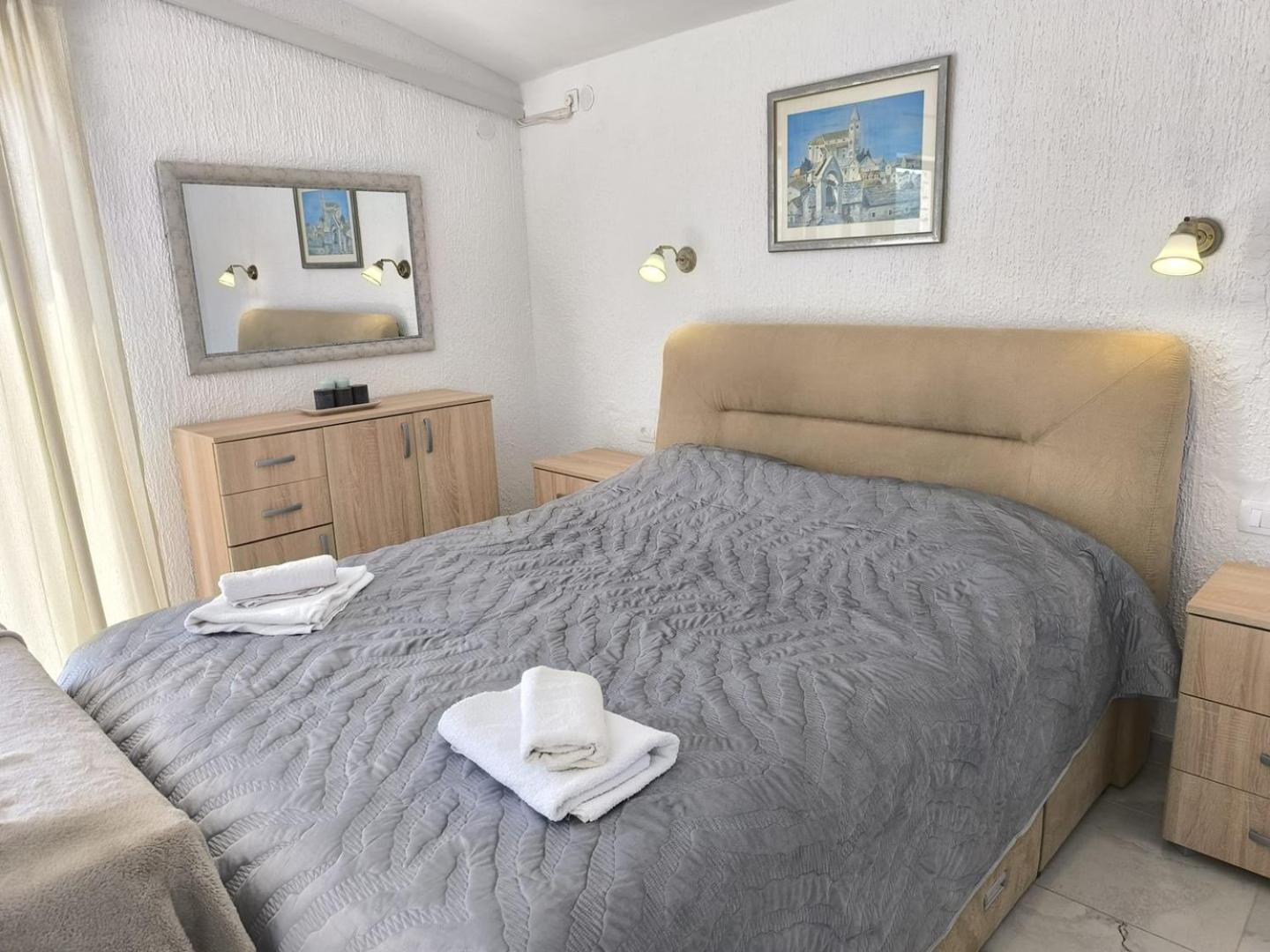 Apartments Lala Primošten Екстериор снимка